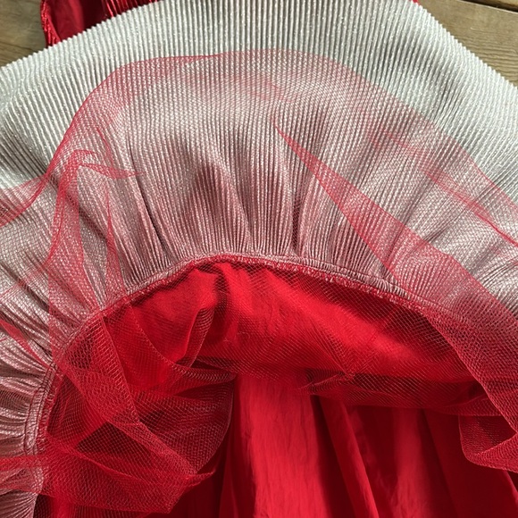 MiniBoden Red Shiny Tulle Dress 8/9 - Picture 5 of 10